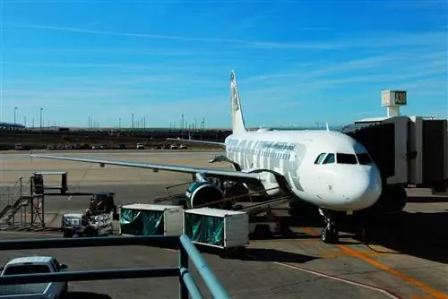 Frontier Airlines открывает 4 новых прямых маршрута в Канкун