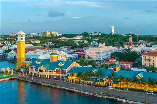 Багамские острова отменяют требования к ПЦР-тестам для вакцинированных путешественников