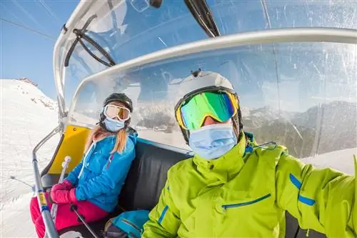 Швеция и Швейцария отменяют требования к тестированию для въезда