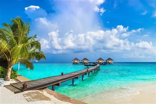 Мальдивы отменяют требование тестирования для вакцинированных путешественников