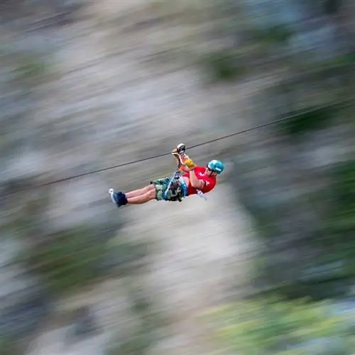 Перейти на зиплайнинг