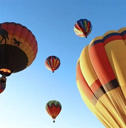 Наслаждайтесь поездкой на воздушном шаре