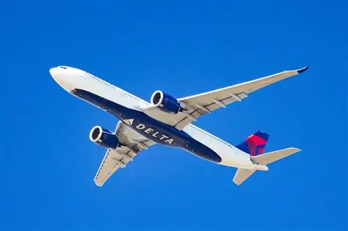 Этой осенью Delta отменяет рейсы в эти пять городов