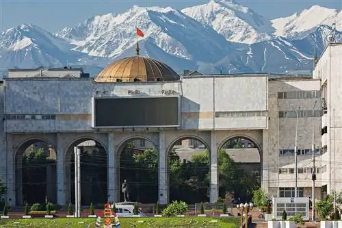 Армения и Кыргызстан отменили требования для въезда