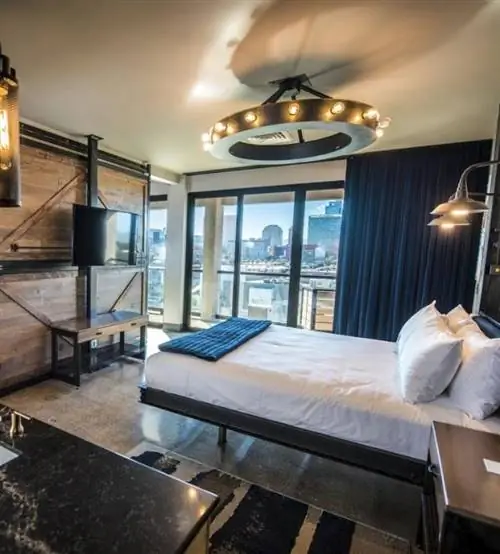 Нашел Ре Феникса