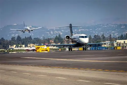 Воздушное пространство Мехико становится опасно загруженным, поскольку два рейса едва не столкнулись