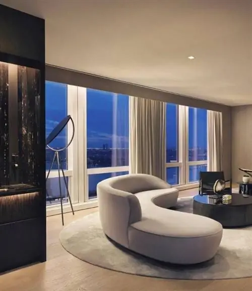 Эквинокс Отель