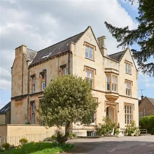 Снимок внешнего вида здания Cotswold Grange