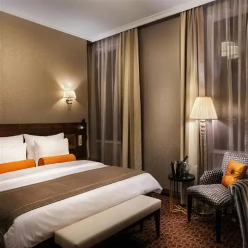 Отель COSMOPOLITAN Прага Представительский двухместный номер с 1 кроватью