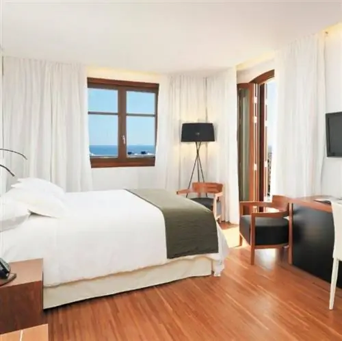 Улучшенный двухместный номер Iberostar Heritage Grand Mencey с 1 кроватью