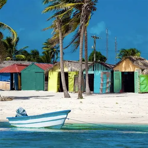Доминиканская Республика, остров Саона - пляж Мано Хуан. Рыбацкая деревня