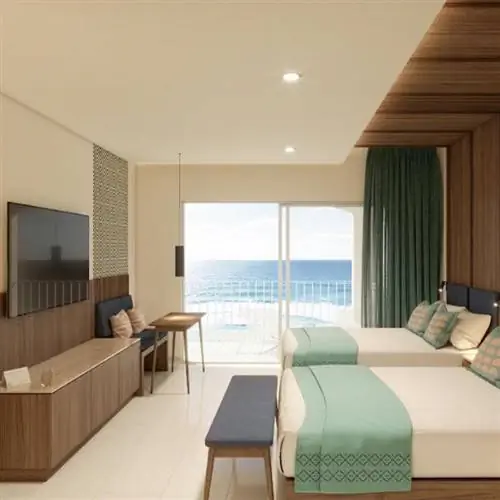 Интерьер двухместного номера на курорте Royal Uno «все включено» в Канкуне, Мексика.