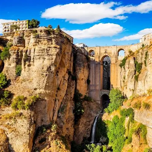 Старый город Ронда в Малаге