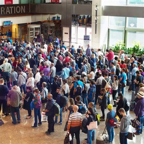 Занятый неуказанный аэропорт