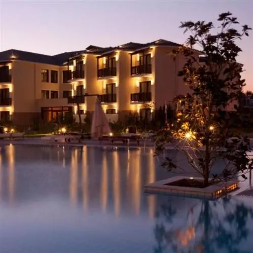 Конгресс-центр и спа-отель Du Lac с бассейном и открытым видом