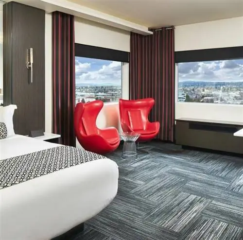 Давенпорт Гранд