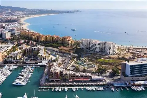 5 городов США, откуда этой зимой можно без пересадок летать в Лос-Кабос менее чем за 250 долларов