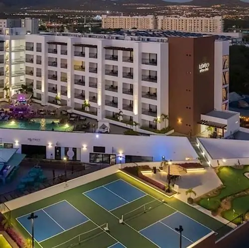 Внешний вид отеля Medano Hotel and Suites