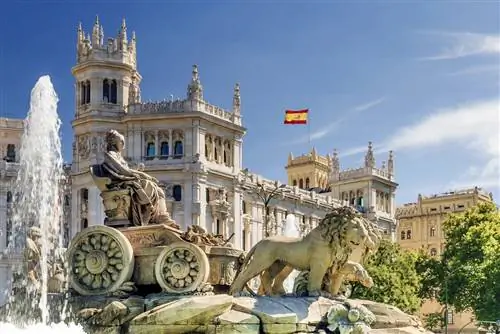 Испания становится последней европейской страной, отменившей все въездные требования и возвращающейся к нормальному туризму