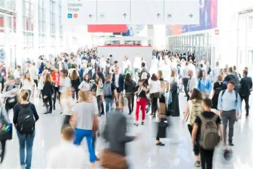 Топ-5 способов сэкономить время в аэропорту среди рекордного скопления людей