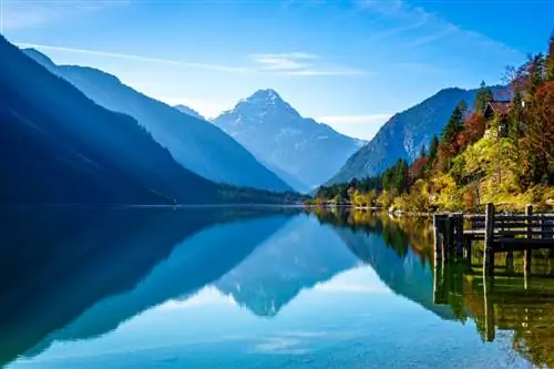 5 очаровательных европейских направлений, которые лучше всего посетить этой осенью