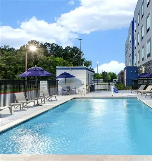 Хэмптон Инн & Сьютс Ист Белтуэй 8