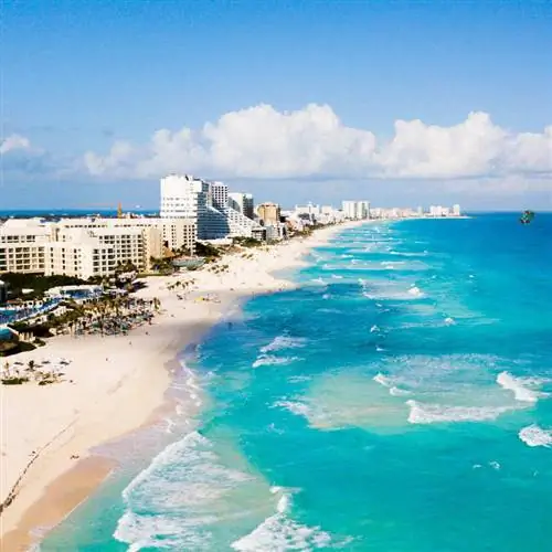 Вид с воздуха на Канкун, Ривьера Майя, Мексика