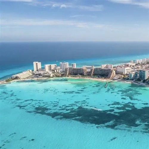 Береговой пляж Канкуна