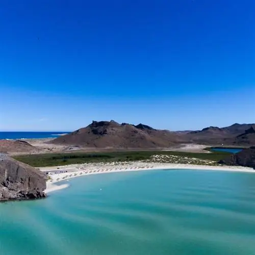 Вид с воздуха на пляж Баландра, Южная Нижняя Калифорния, Мексика