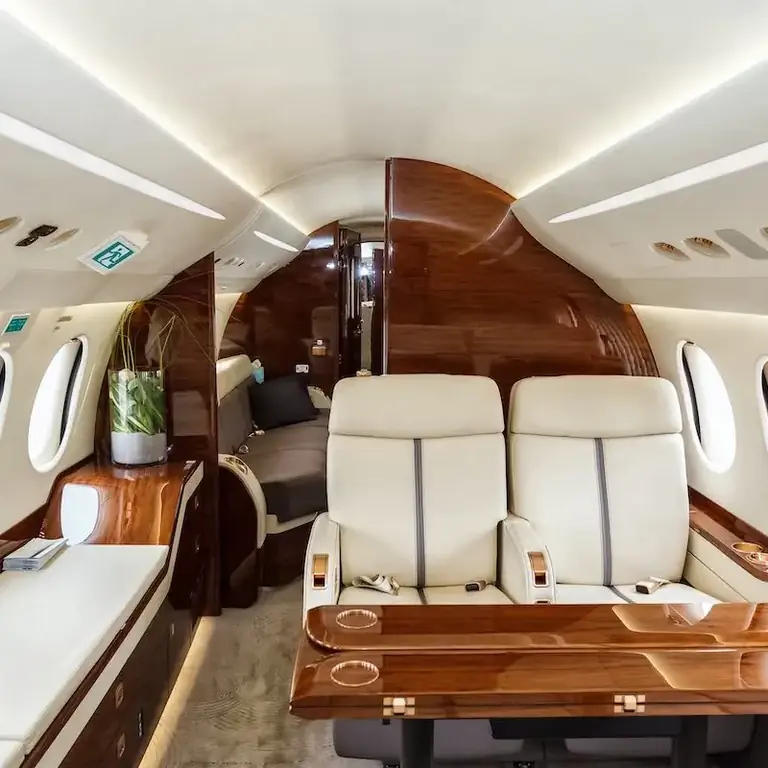 места в частном самолете
