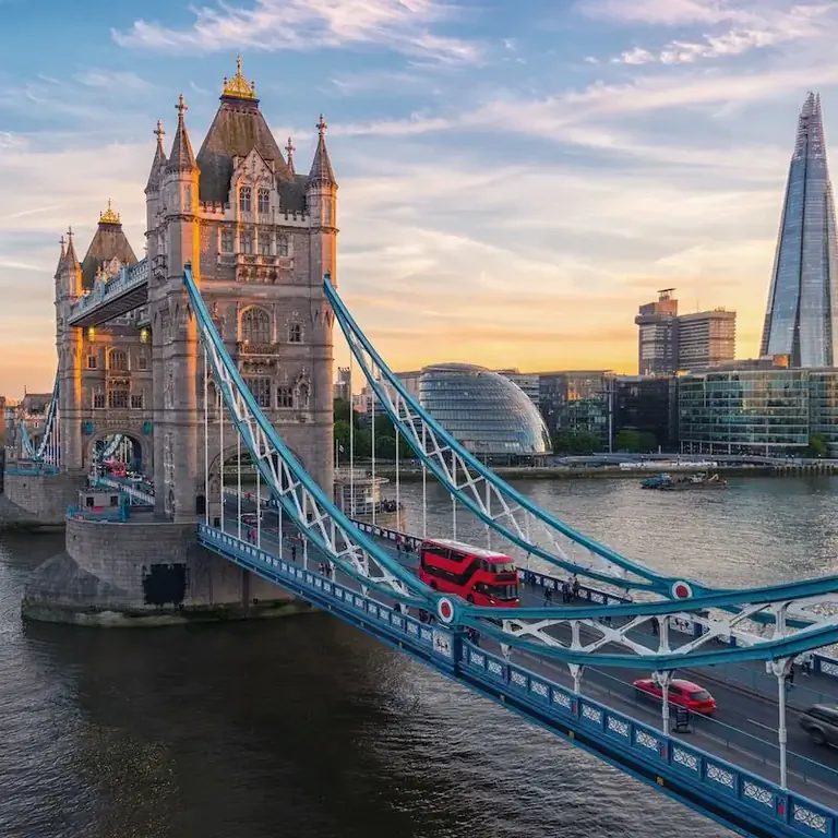Тауэрский мост в Лондоне