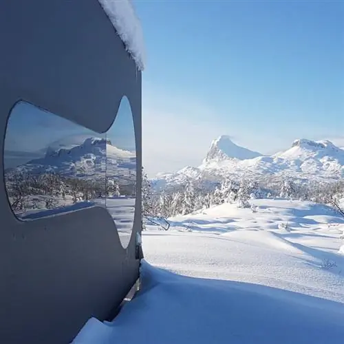 Захватывающие виды на горы в уютном птичьем ящике-Airbnb, лыжи