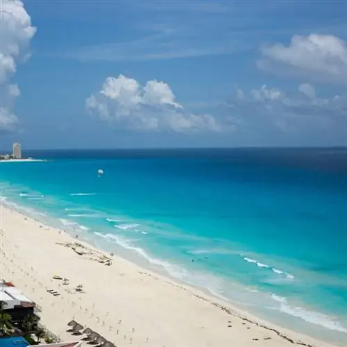 Пляж в Канкуне, Мексика