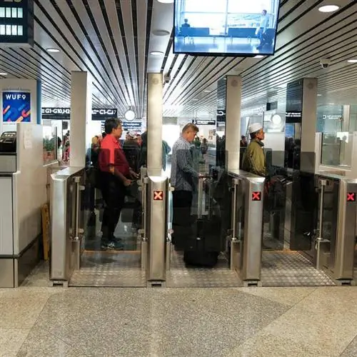 Американцы смогут просканировать путь в Канкун для ускорения иммиграции в 2023 году