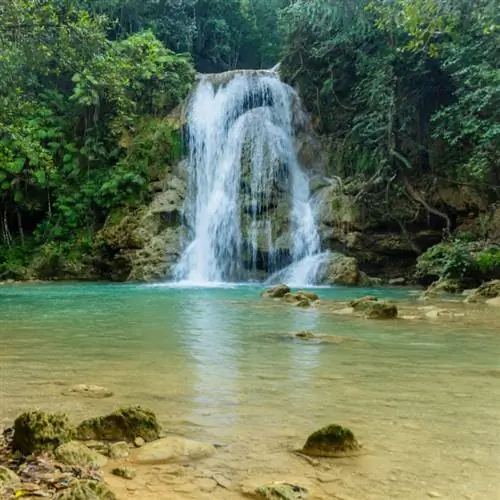 Водопад в Доминиканской Республике