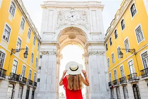 В Канаде открывается бюджетная авиакомпания: полеты по 13 европейским направлениям за 169 долларов