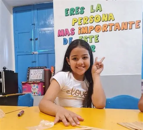 Студентка фонда в Медельине, Колумбия