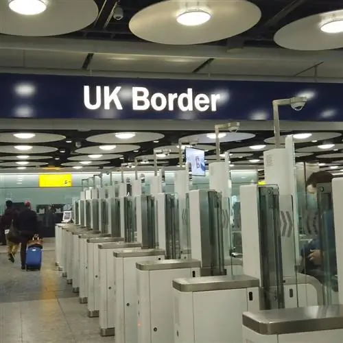 EGates на границе Великобритании, аэропорт Великобритании, Великобритания