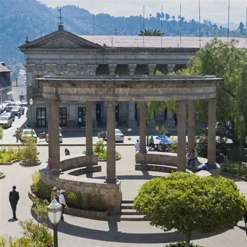 Главная площадь Кселы, Гватемала