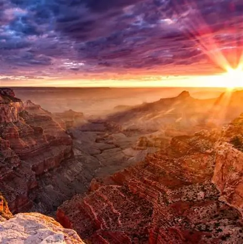 Вид на Гранд-Каньон на закате