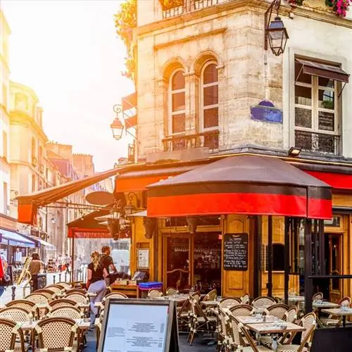 Парижское кафе