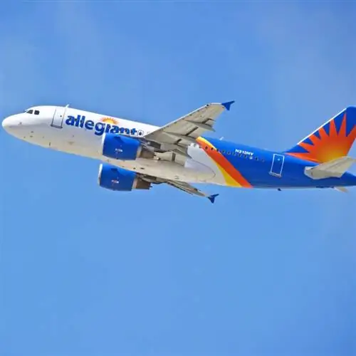 верный самолет летит