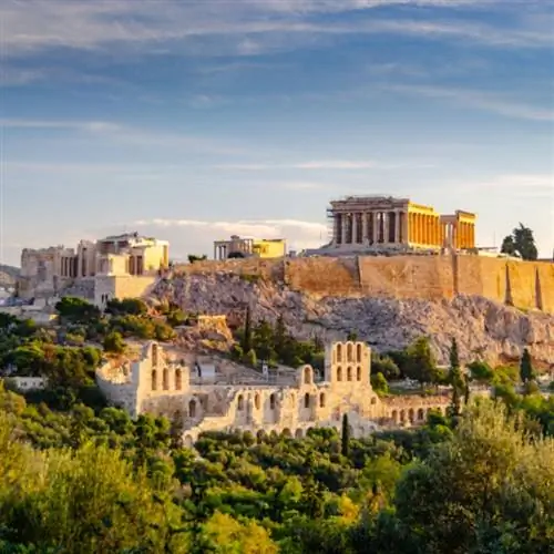 Знаменитая достопримечательность Афин Акрополь и Одеон Герода Аттика, Иродион, сразу после восхода солнца Афины Греция