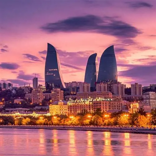 Городской пейзаж Баку ночью, Азербайджан, Кавказский регион