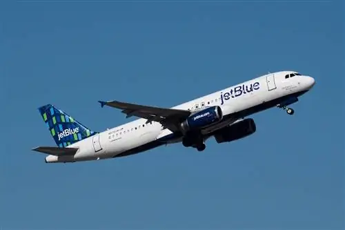JetBlue объявляет о запуске 2 новых рейсов в это популярное европейское направление всего за 479 долларов США