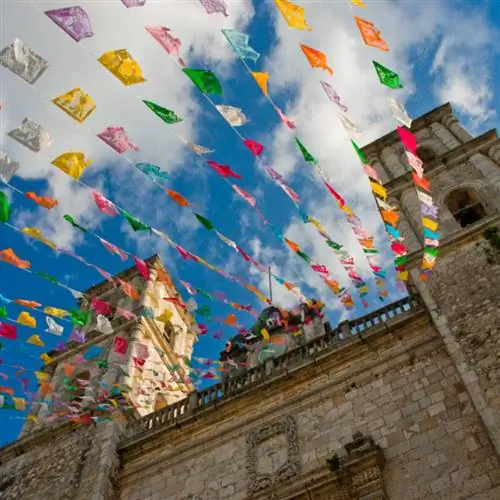 Церковь Сан-Сервачо (Святого Серватия) в Вальядолиде, Юкатан, Мексика