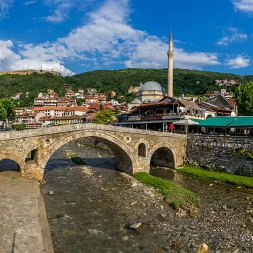 Старый каменный мост в Призрене, Косово