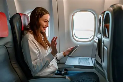 Эти 5 авиакомпаний теперь предлагают бесплатный Wi-Fi на большинстве рейсов
