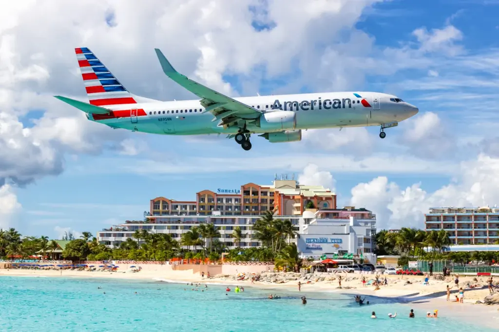 В этом году American Airlines добавляет рейсы в эти популярные солнечные направления