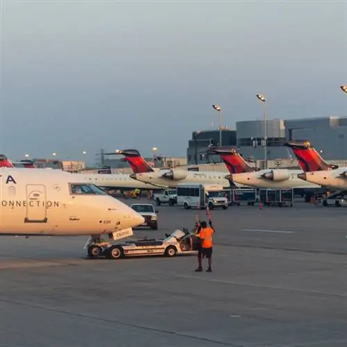 Миннеаполис - международный аэропорт Сент-Пол, Миннесота